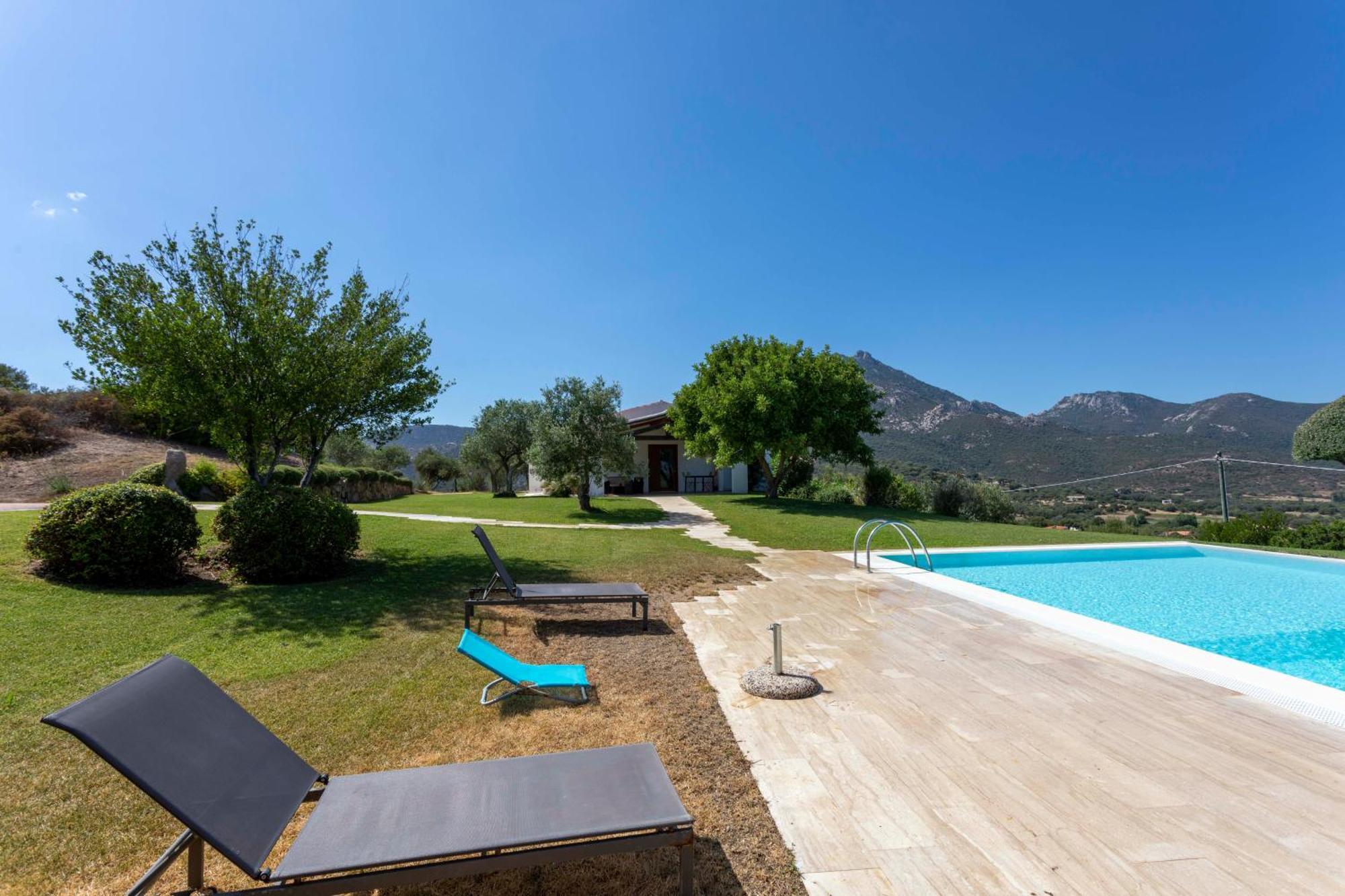 Villa Alba Esclusiva Villa Con Piscina A Sfioro E Vista Mozzafiato Sul Mare Cugnana Εξωτερικό φωτογραφία