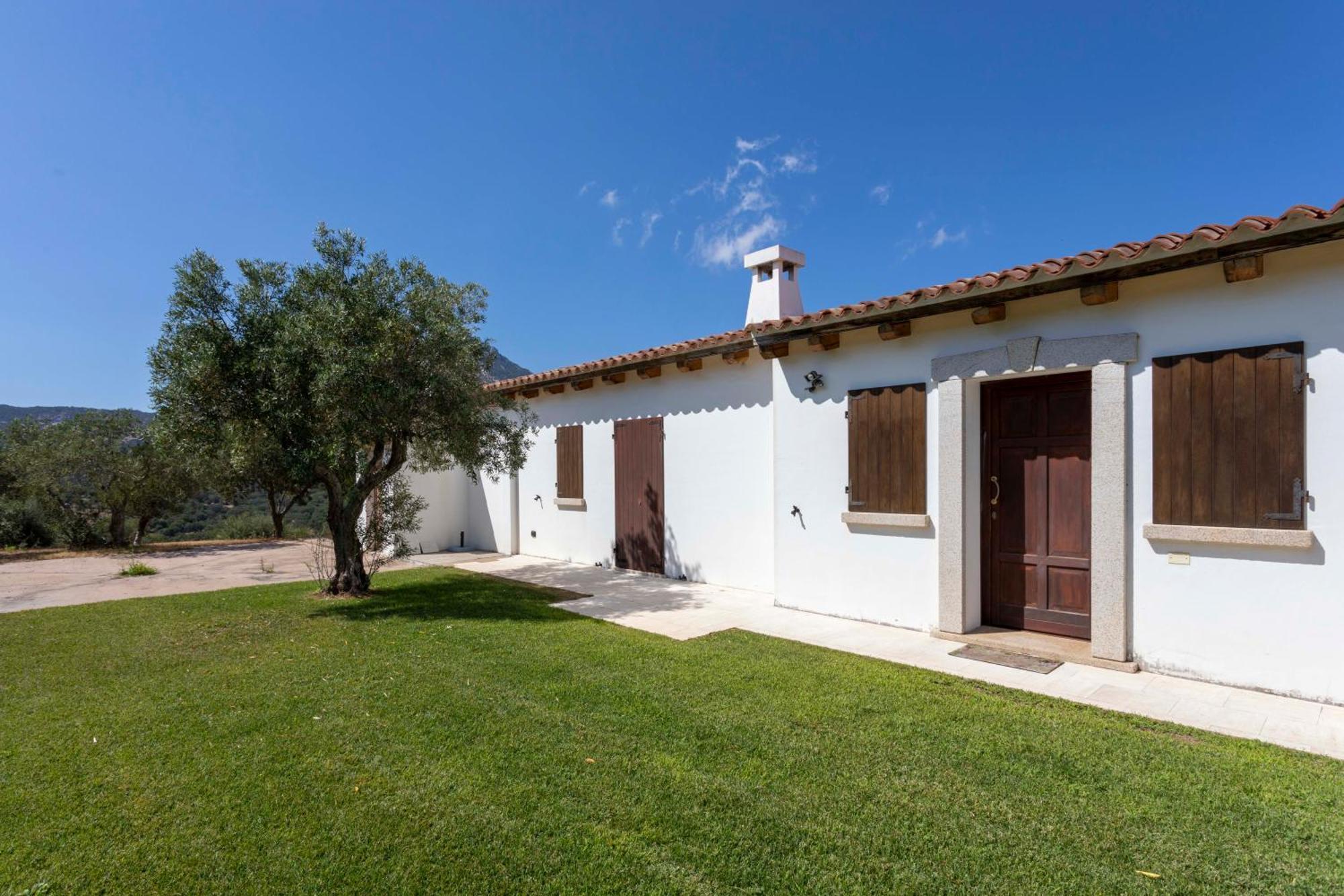 Villa Alba Esclusiva Villa Con Piscina A Sfioro E Vista Mozzafiato Sul Mare Cugnana Εξωτερικό φωτογραφία
